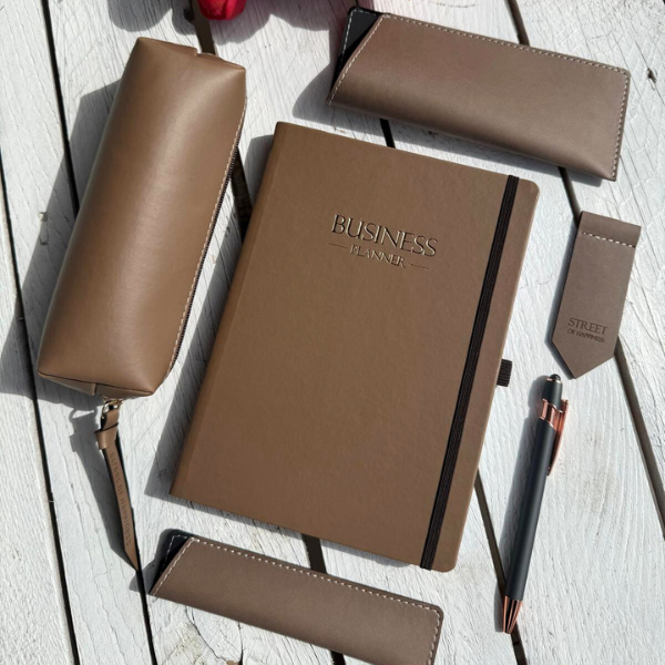 Business planner smeđa - Slika 12